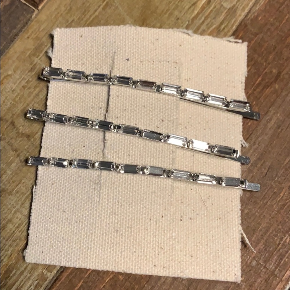Hair clips